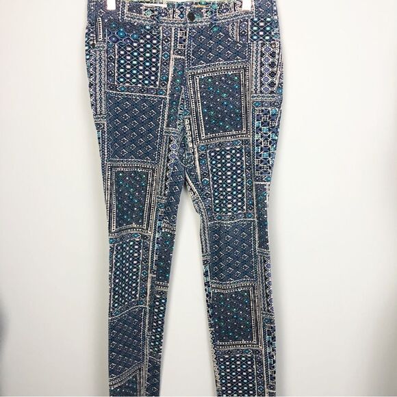 ANTHROPOLOGIE | PILCRO Patchwork Bandana Print Corduroy Pants Women’s Size 27 - Picture 2 of 13